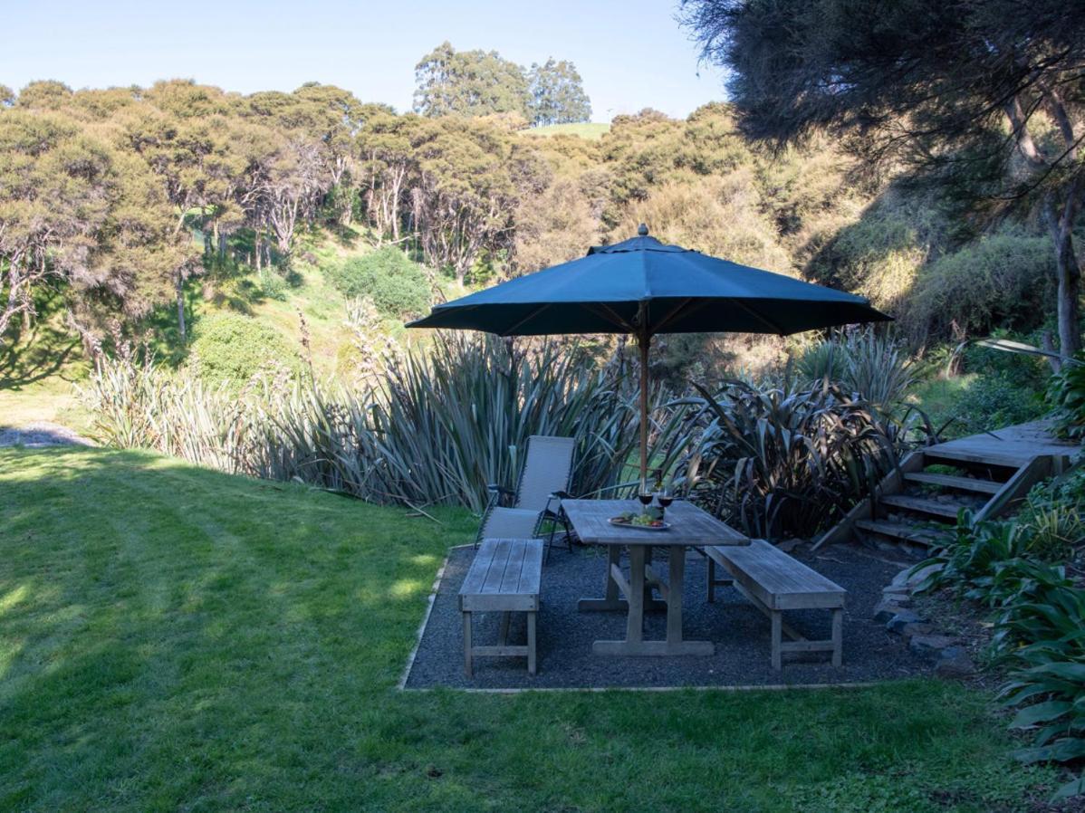 Kotare Point Paradise - Akaroa Holiday Home Exterior photo