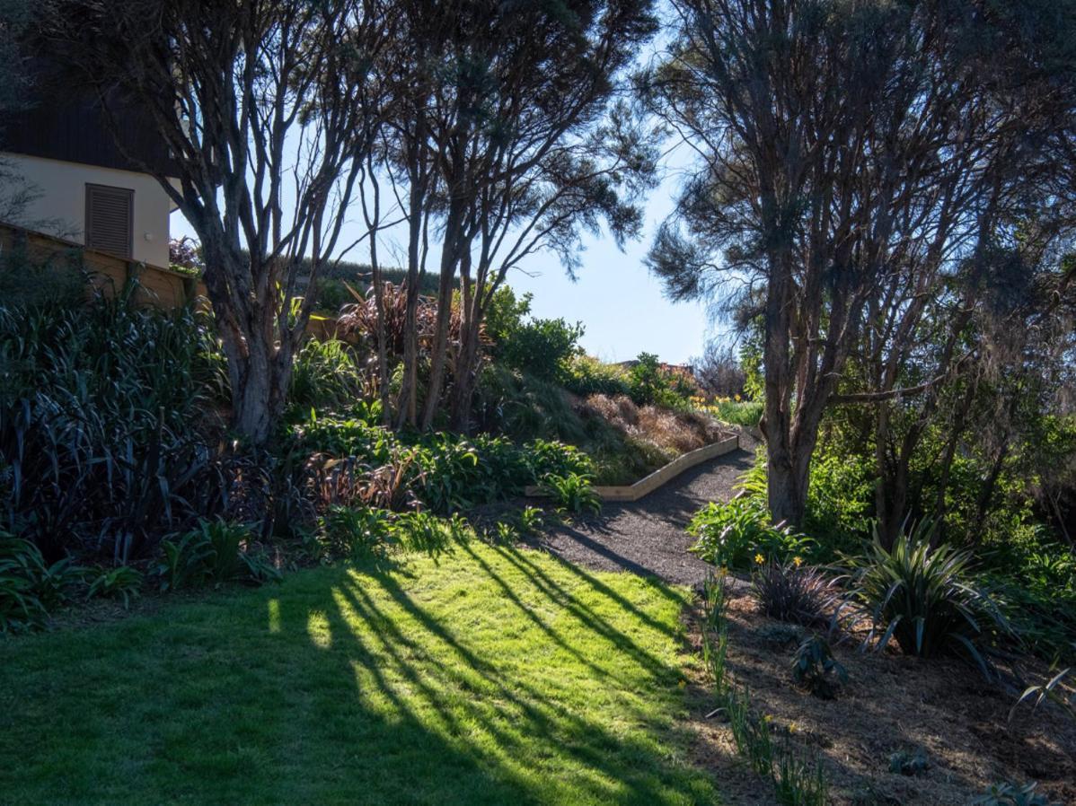 Kotare Point Paradise - Akaroa Holiday Home Exterior photo